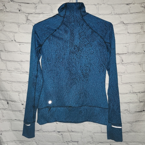 Lululemon Rush Hour Half Zip - Picture 12 of 16